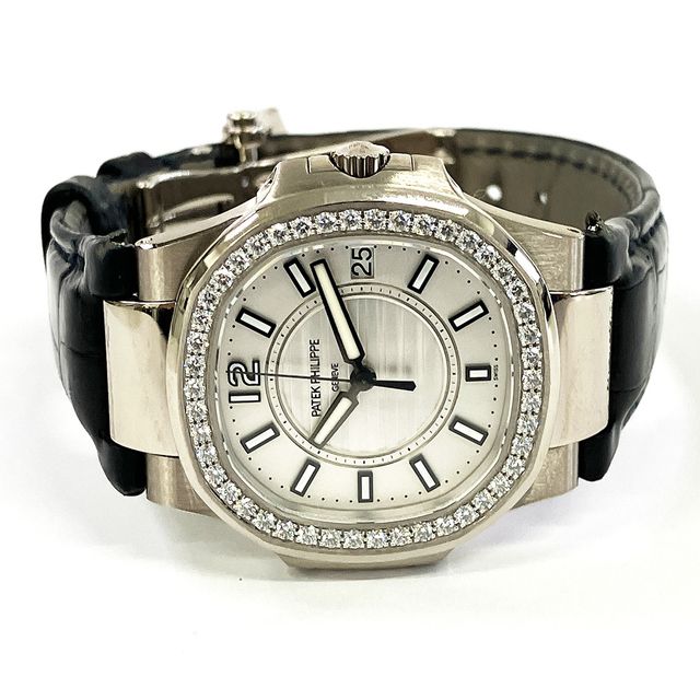 Patek Philippe Nautilus 7010G Image 2